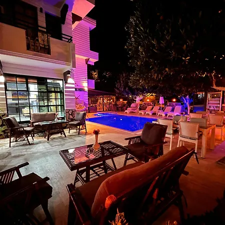 Hotel Kutberk 3*