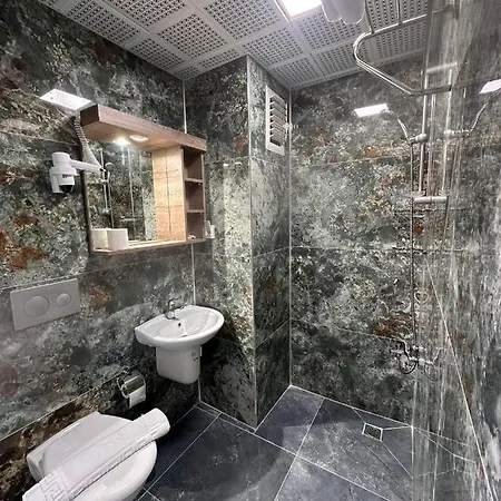 Kutberk 3* كمر