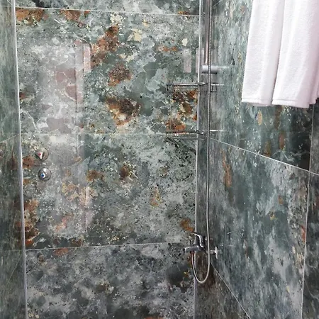 Kutberk Panzió Kemer